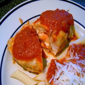 Stuffed Pizza Chicken for Two_image