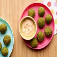 Broccoli Balls with Harissa-Yogurt Sauce image