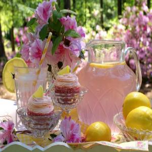 Old Fashioned Pink Lemonade_image