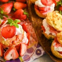 Keto Strawberry Shortcake (Coconut Flour)_image