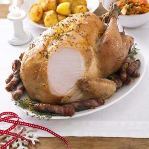 Christmas turkey with clementine & bay butter_image