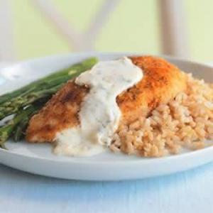 Parmesan-Crusted Chicken in Cream Sauce_image