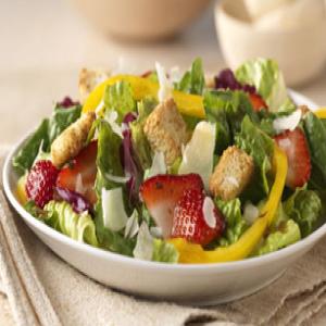 Sweet Balsamic & Strawberry Salad_image