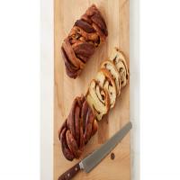 Cinnamon-Raisin Swirl Bread_image