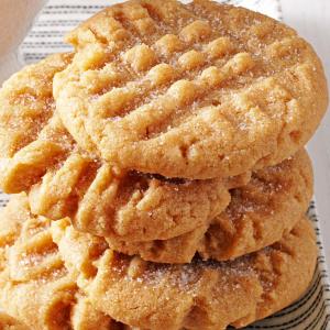 Air-Fryer Peanut Butter Cookies_image