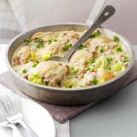 French-style chicken with peas & bacon image