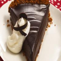 Creamy Dark Chocolate Pie_image