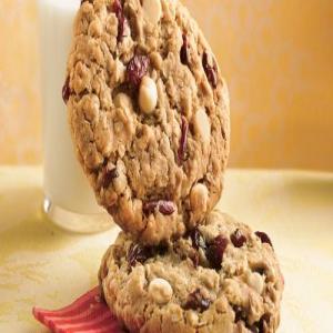 Monster-Style Cookies_image