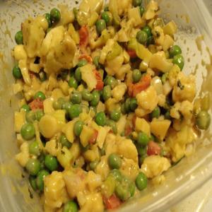 Cauliflower and Baby Pea Salad image