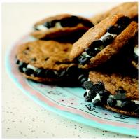 Chocolate Chip Cookies/Cookie Sandwiches image