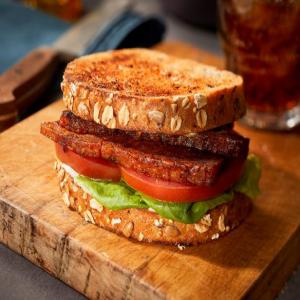 Tempeh Bacon BLT image