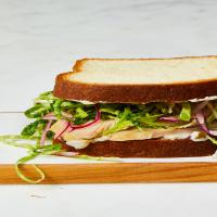 This Turkey Sandwich Recipe Makes the Most of Your Thanksgiving Leftovers_image