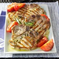 Provolone-Stuffed Pork Chops with Tarragon Vinaigrette_image
