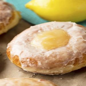Lemon Filled Doughnuts_image