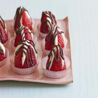 Double-Chocolate Filled Strawberries_image