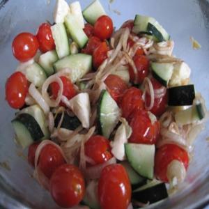 Roasted Tomatoes, Onions, With Mozzarella & Cucumbers_image