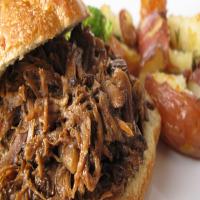 Crockpot Barbecue Beef Sandwiches_image