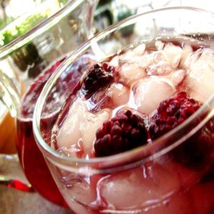 Berry-Mint Iced Tea_image