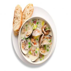 Clam and Bacon Soup_image