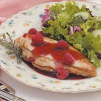 Chicken with Raspberry Thyme Sauce_image