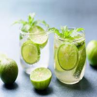 The Most Refreshing Mint-Scented Mojito Recipe You'll Ever Sip_image