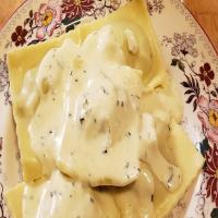 Lamb-Stuffed Ravioli with Rosemary Cream Sauce_image