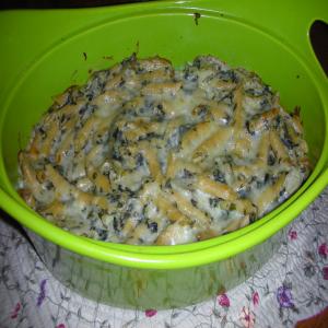 Spinach and Artichoke Mac and Cheese image