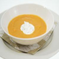 Spiced Carrot Soup with Cilantro Crema_image
