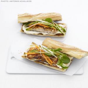 Curry and Coconut Mahi Mahi Sandwiches_image
