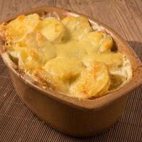 Easy Cheese Soup Potatoes Au Gratin_image