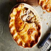 Chicken, leek & mushroom pies image