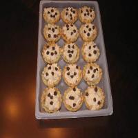 Cannoli Filled Phyllo Pastry Cups_image