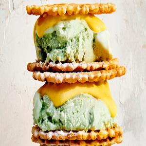 Lemony Ice Cream Sandwiches_image