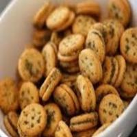 Herbed Cheese Cracker Bite_image