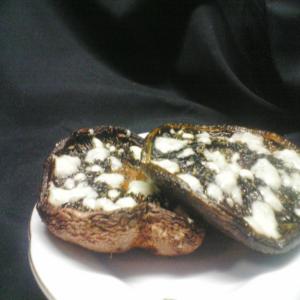 Roasted Portabella Mushrooms With Blue Cheese_image
