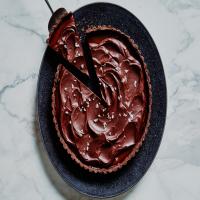 Salted Caramel-Chocolate Tart image