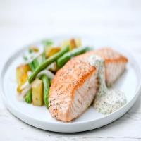 Salmon with Whole Grain Mustard Sauce with potatoes and green beans_image