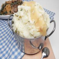 Mashed Potatoes with Herb Butter_image