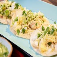 Lobster Tacos with Tomatillo Salsa_image