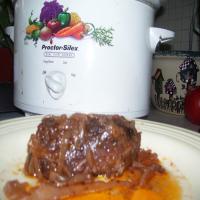 Slow Cooked Beef in Onion Sauce (Crock Pot) image