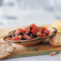 Sauteed Black Olives with Tomatoes_image