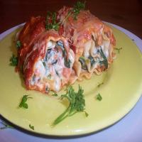 Kmt's Low Fat Ricotta Spinach Rolls_image