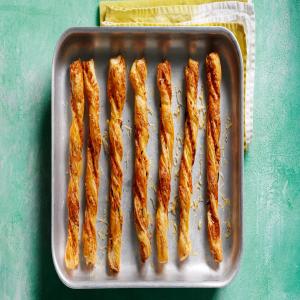 Halloumi Cheese Puff Pastry Twists image