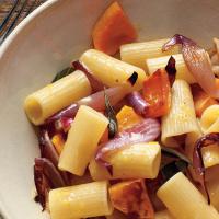 Roasted Red Onion and Squash Pasta_image