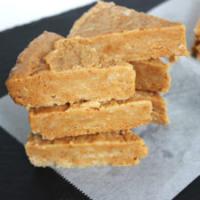 3 ingredient peanut butter fudge (dairy-free, gluten-free, low sugar)_image