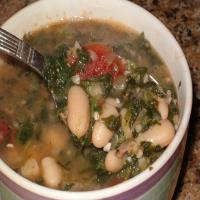 Spinach and Bean Soup image