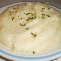 Garlic-Feta Mashed Potatoes image