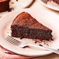 Flourless chocolate & almond cake image