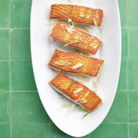 Seared Salmon with Horseradish and Scallions image