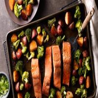 Asian Salmon with Potatoes and Broccoli Sheet-Pan Dinner_image